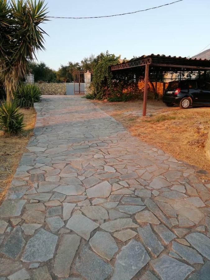 Theasea House With Garden Διαμέρισμα Ρίγκλια Εξωτερικό φωτογραφία