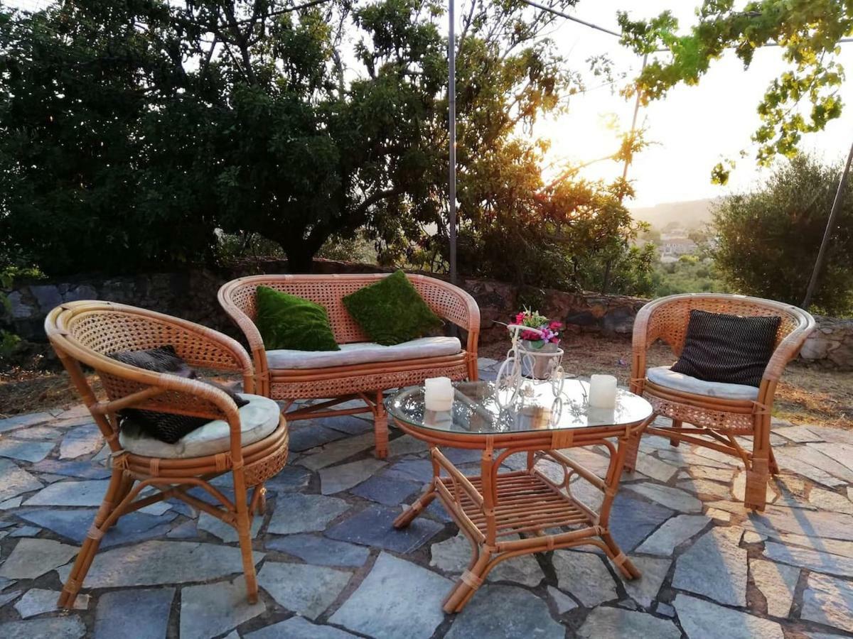 Theasea House With Garden Διαμέρισμα Ρίγκλια Εξωτερικό φωτογραφία