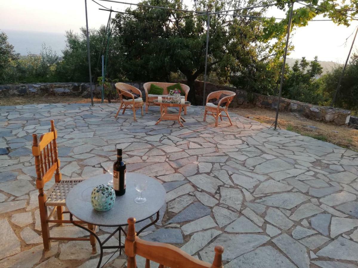 Theasea House With Garden Διαμέρισμα Ρίγκλια Εξωτερικό φωτογραφία